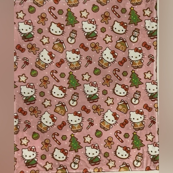 Hello Kitty Gingerbread Sugar Cookie Christmas Throw Blanket - Picture 3 of 5